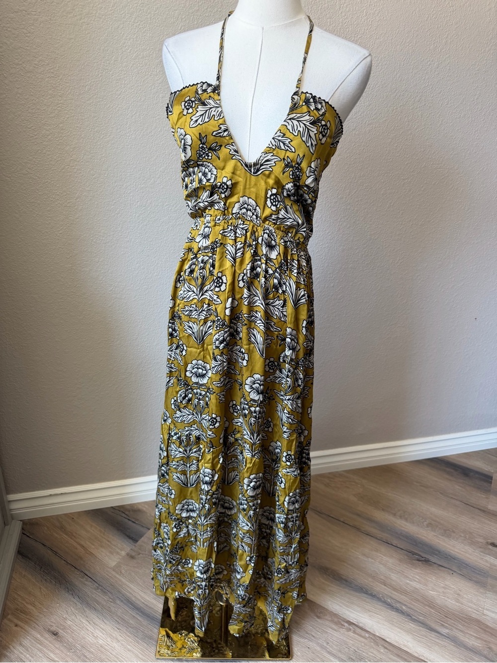NWT Maaji Mustard Yellow Floral V-Neck Halter Maxi Summer Dress, Large